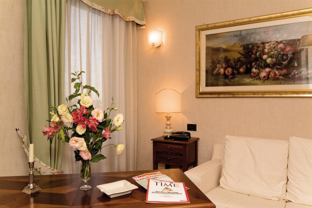 Balletti Palace Hotel Viterbo Szoba fotó